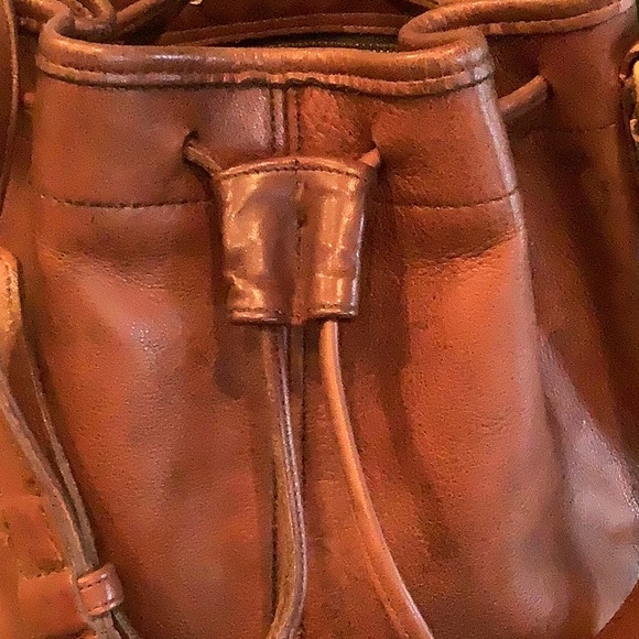 Gorgeous Vintage Coach Bucket Bag 💛💛 - Picture 2 of 10